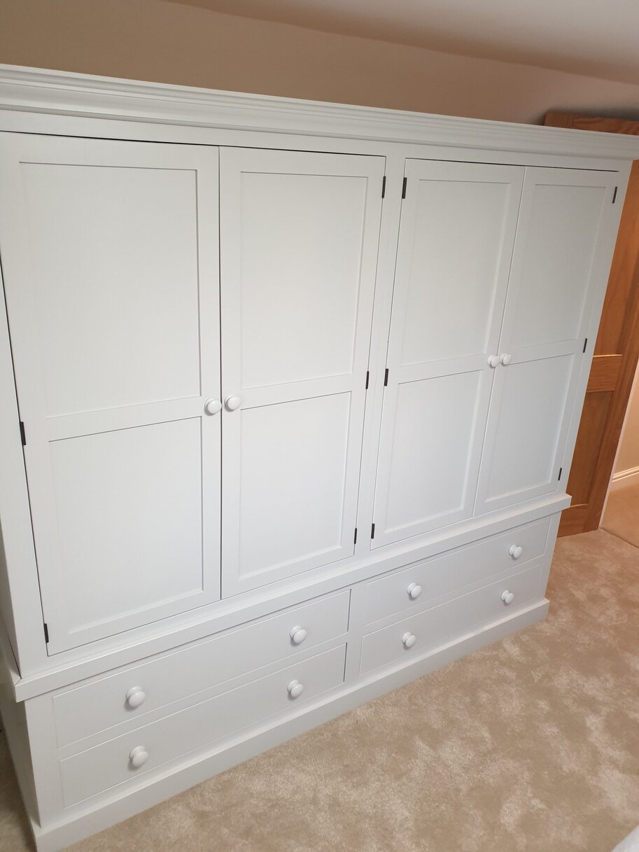 Quad wardrobe with drawers discount